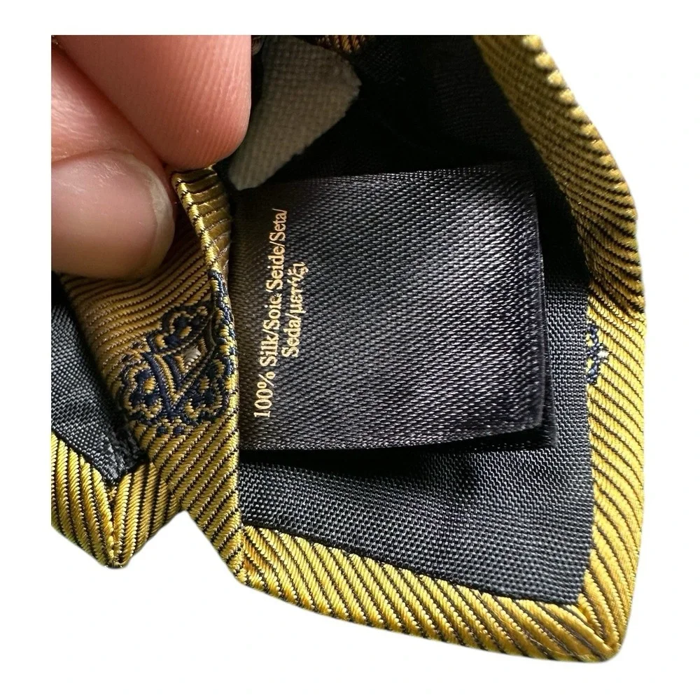 Brooks Brothers Golden Blue Baroque Pure Silk Men Tie 3.25 Inch Width L/XL NWT